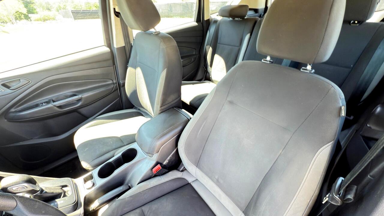 FordEscape16