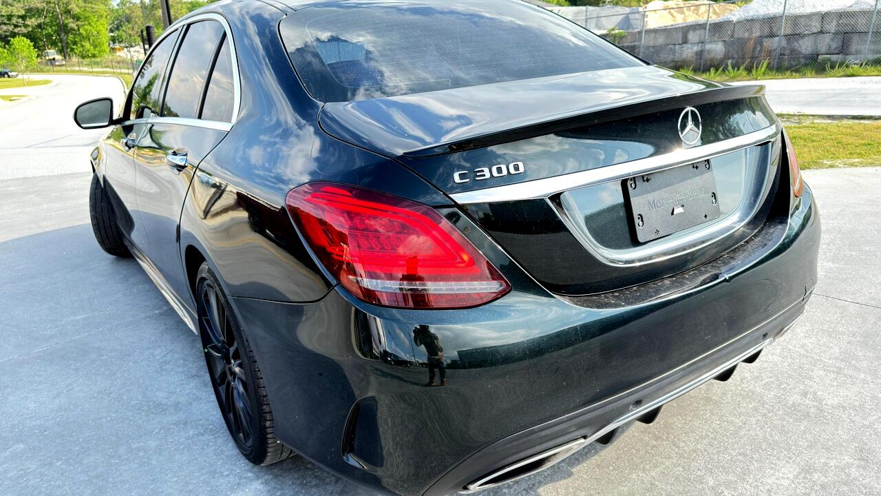 Mercedes-BenzC-Class10