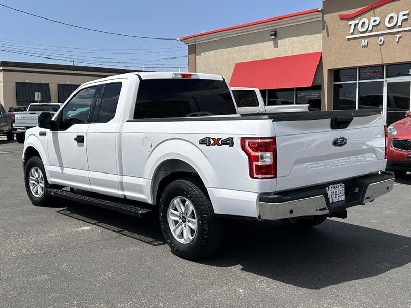 2018 Ford F-150 XLT SuperCab 4WD White at Country with Integrity Motors