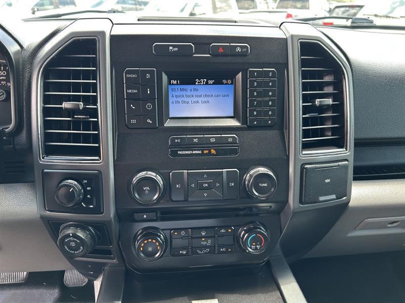 2018 Ford F-150 XLT SuperCab 4WD White at Country with Integrity Motors