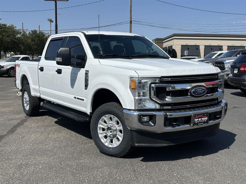 2022 Ford F-250 SD XLT Crew Cab Short Bed 4WD White at Top of Texas Motors