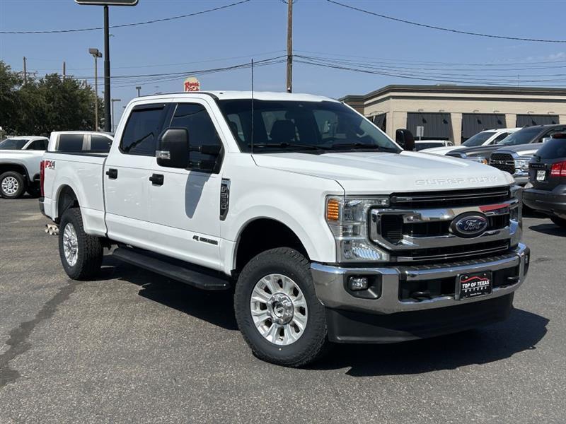 2022 Ford F-250 SD XLT Crew Cab Short Bed 4WD White at Top of Texas Motors