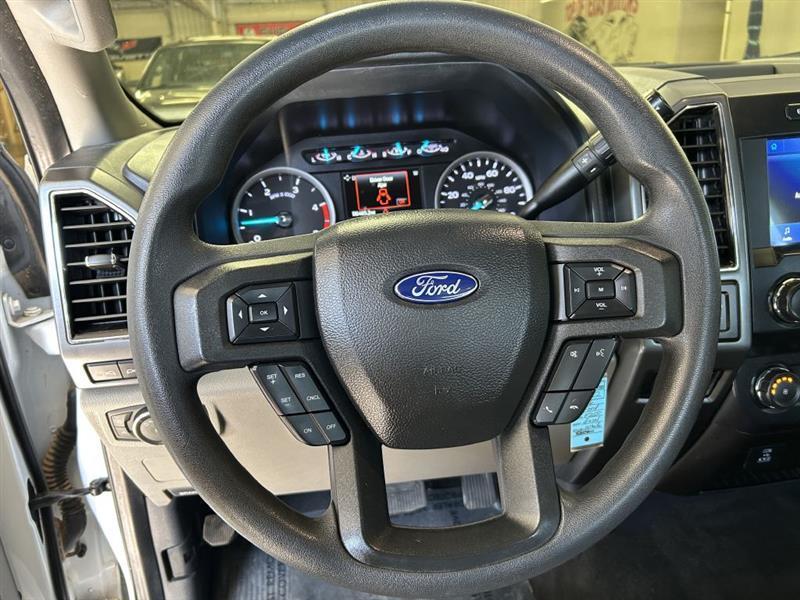 2022 Ford F-250 SD XLT Crew Cab Short Bed 4WD White at Top of Texas Motors