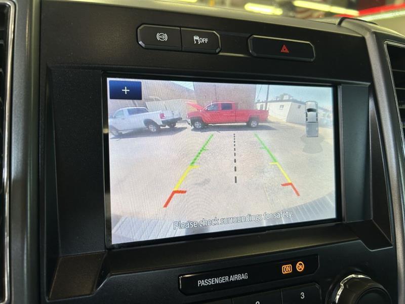 2022 Ford F-250 SD XLT Crew Cab Short Bed 4WD White at Top of Texas Motors