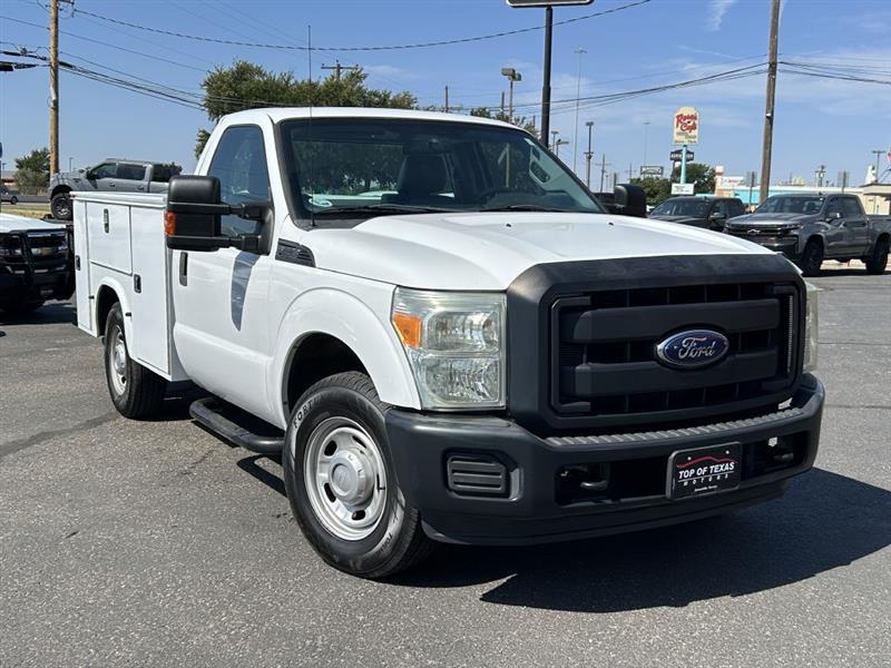 2015 Ford F-250 SD XLT 2WD White at Top of Texas Motors
