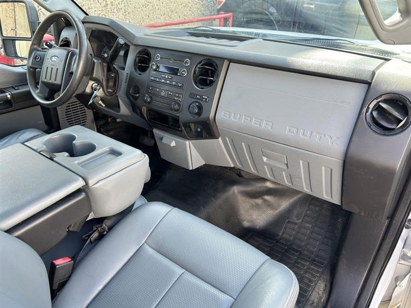 2015 Ford F-250 SD XLT 2WD White at Top of Texas Motors