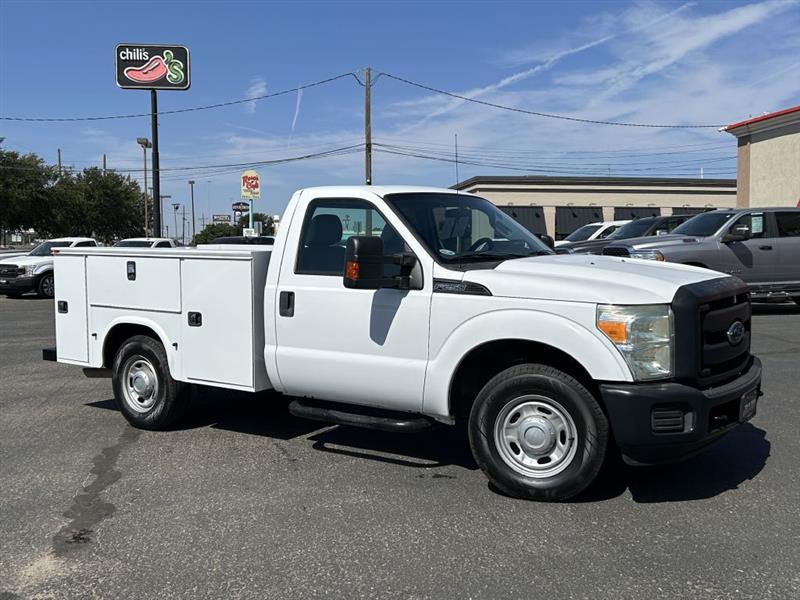 2015 Ford F-250 SD XLT 2WD White at Top of Texas Motors