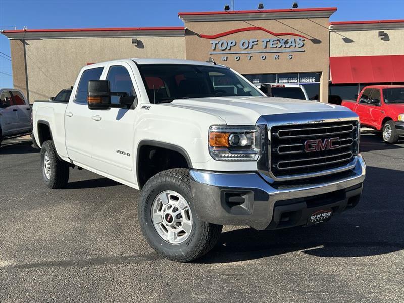 2018 GMC Sierra 2500HD photo 2 of 25