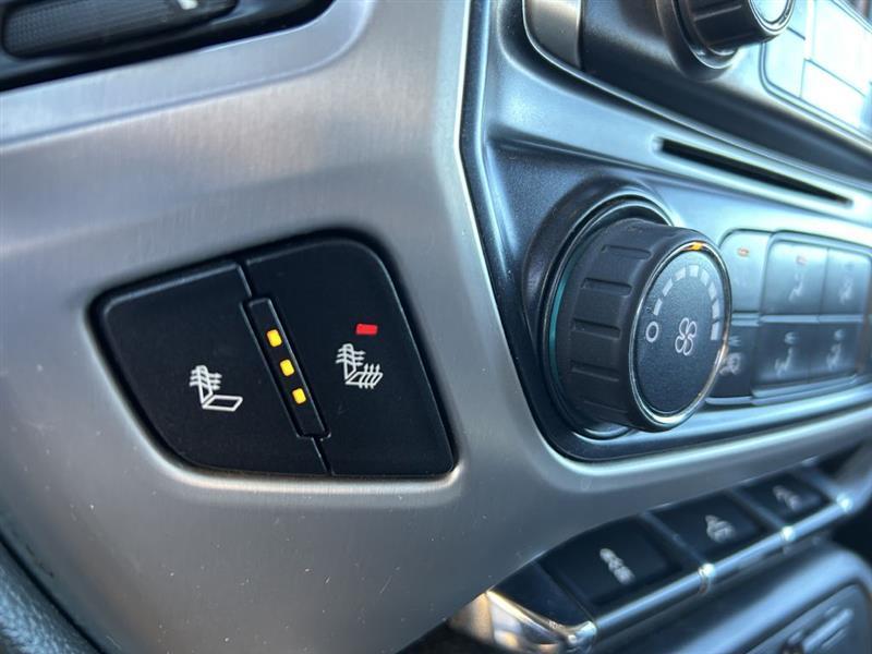 2018 GMC Sierra 2500HD photo 9 of 25