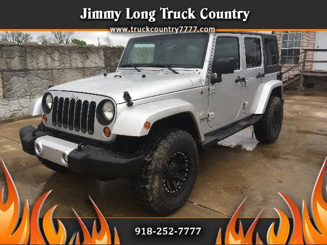 2011 Jeep Wrangler Unlimited Sahara 4WD