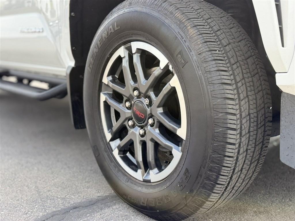 2024 Toyota Tacoma SR5 Double Cab