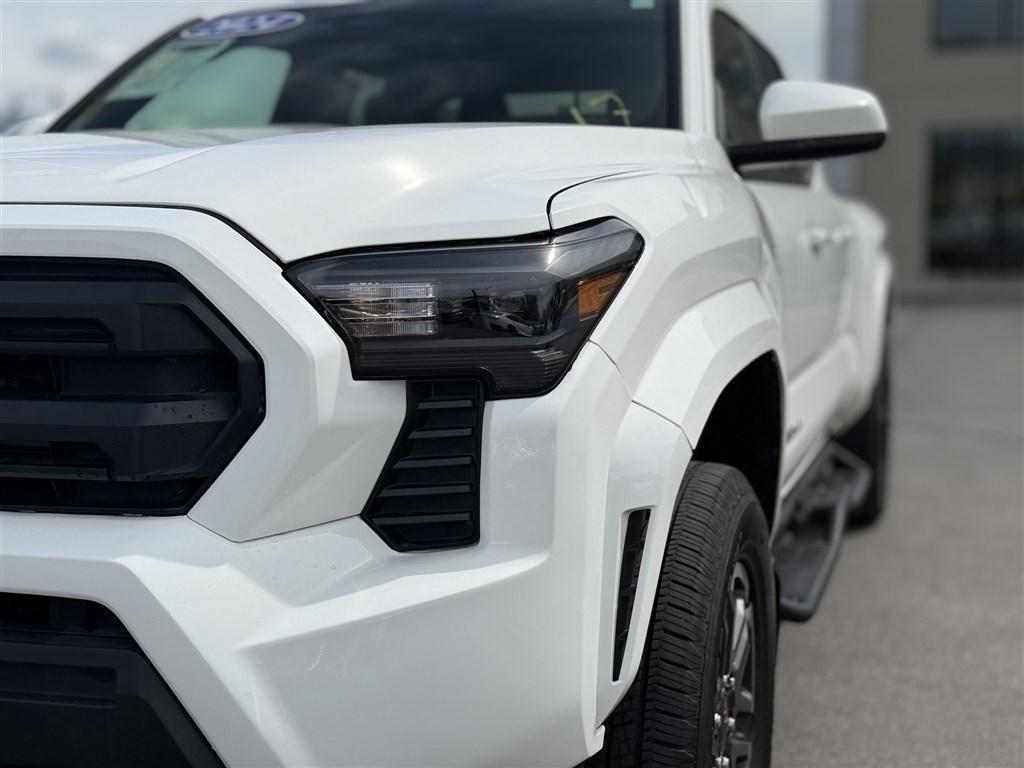 2024 Toyota Tacoma SR5 Double Cab