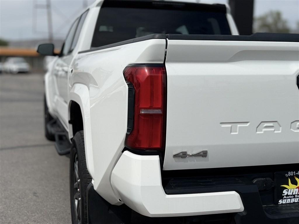 2024 Toyota Tacoma SR5 Double Cab