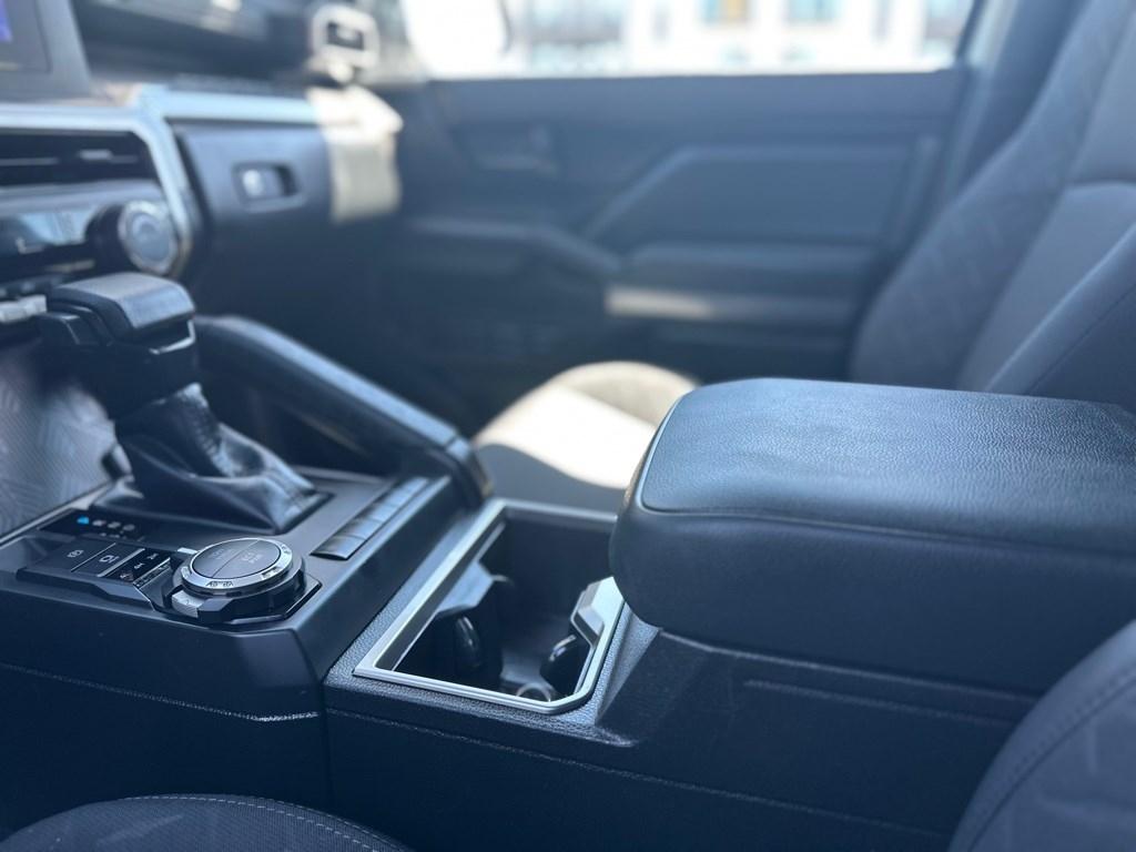 2024 Toyota Tacoma SR5 Double Cab