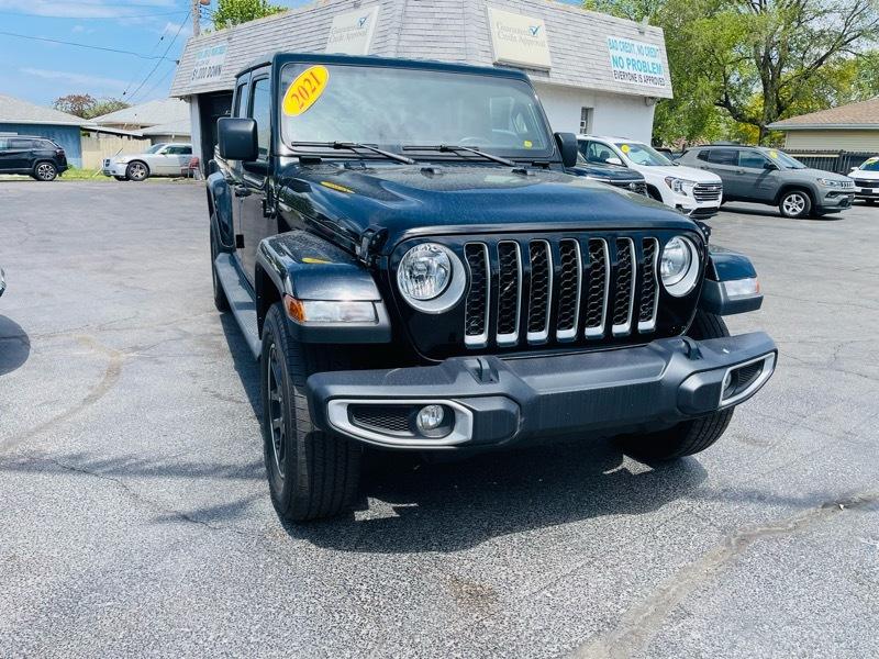 2021 Jeep Gladiator Overland's photo