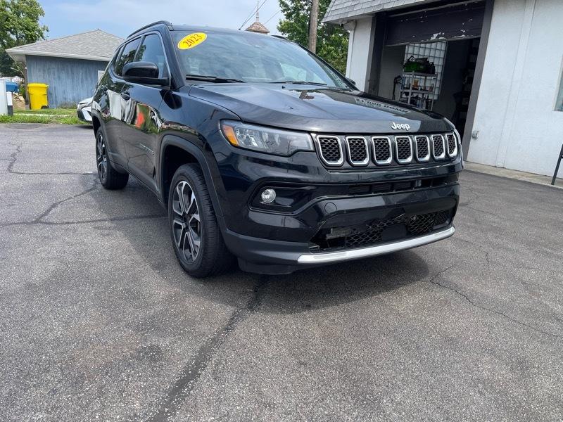 2023 Jeep Compass Limited 4X4's photo