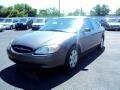 2003 Ford Taurus