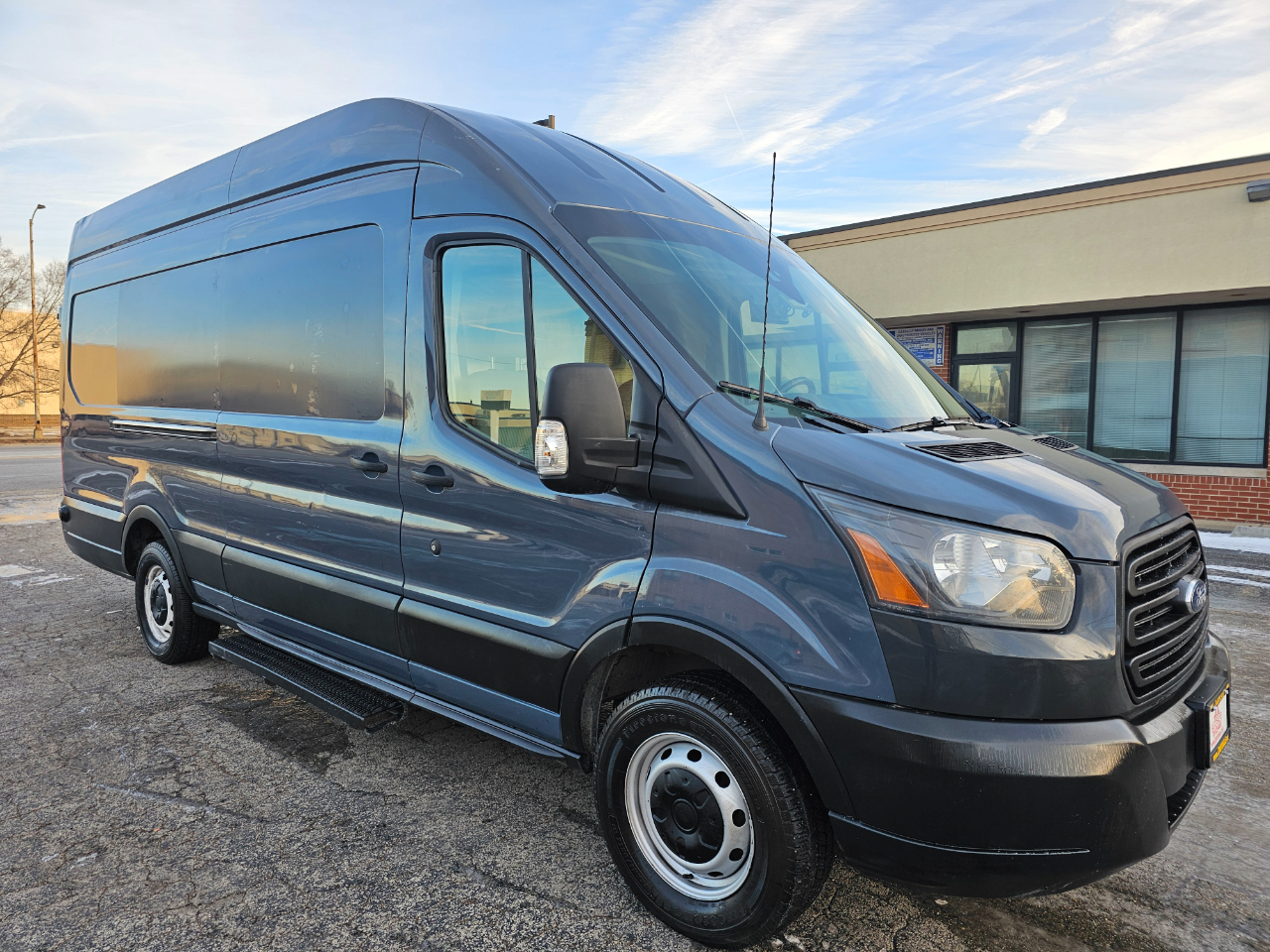 2019 Ford Transit Van T-250 148" EL Hi Rf 9000 GVWR Sliding RH Dr's photo
