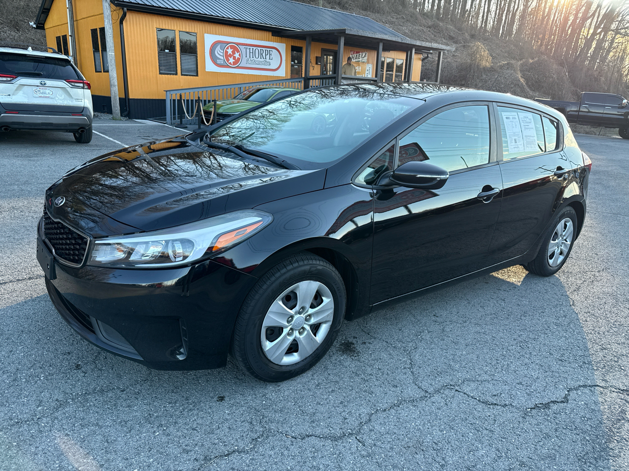 2017 Kia Forte 5-Door