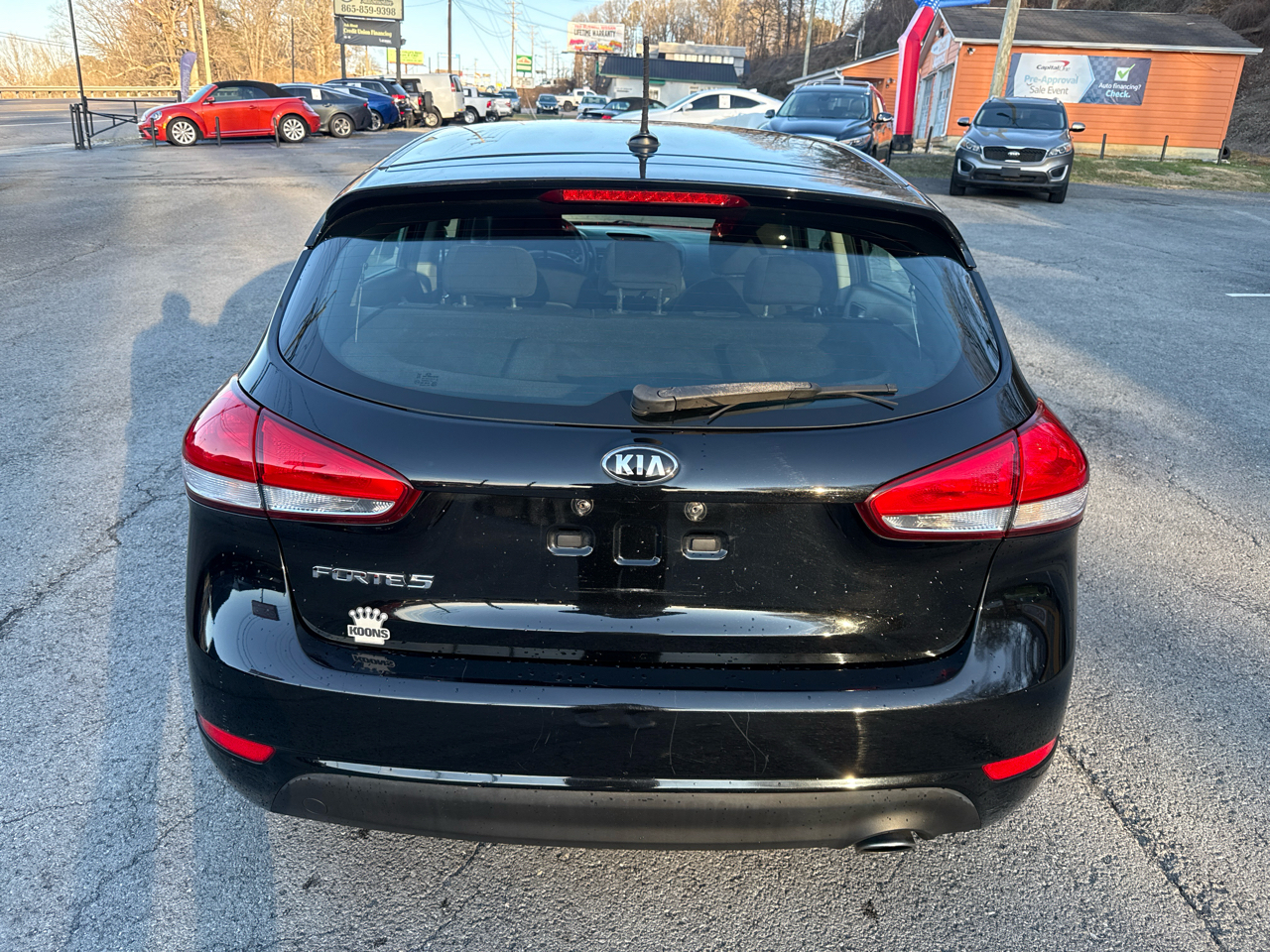 2017 Kia Forte 5-Door