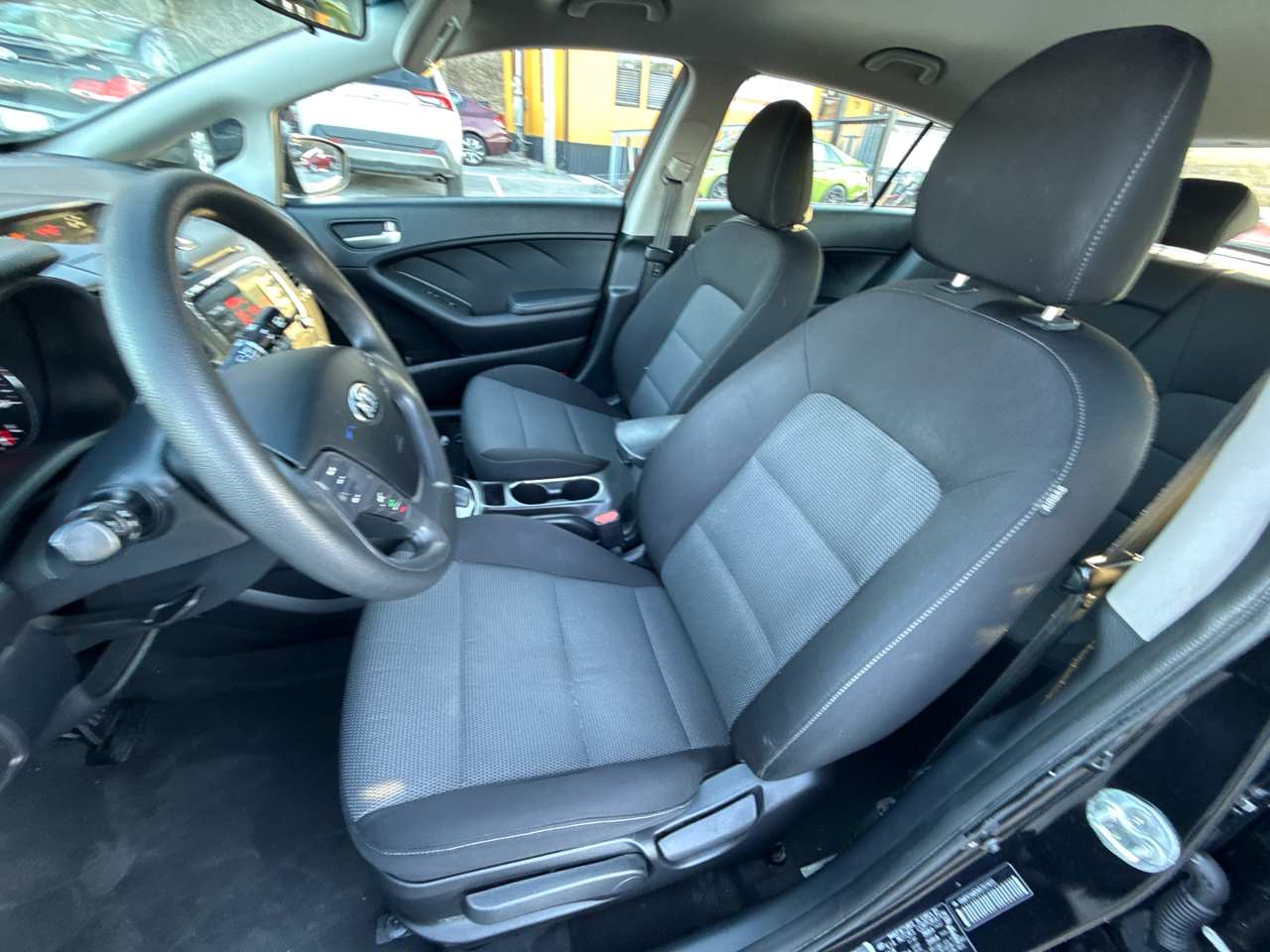 2017 Kia Forte 5-Door