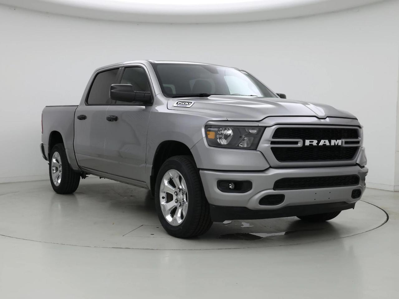 2024 RAM 1500 SLT / Warlock