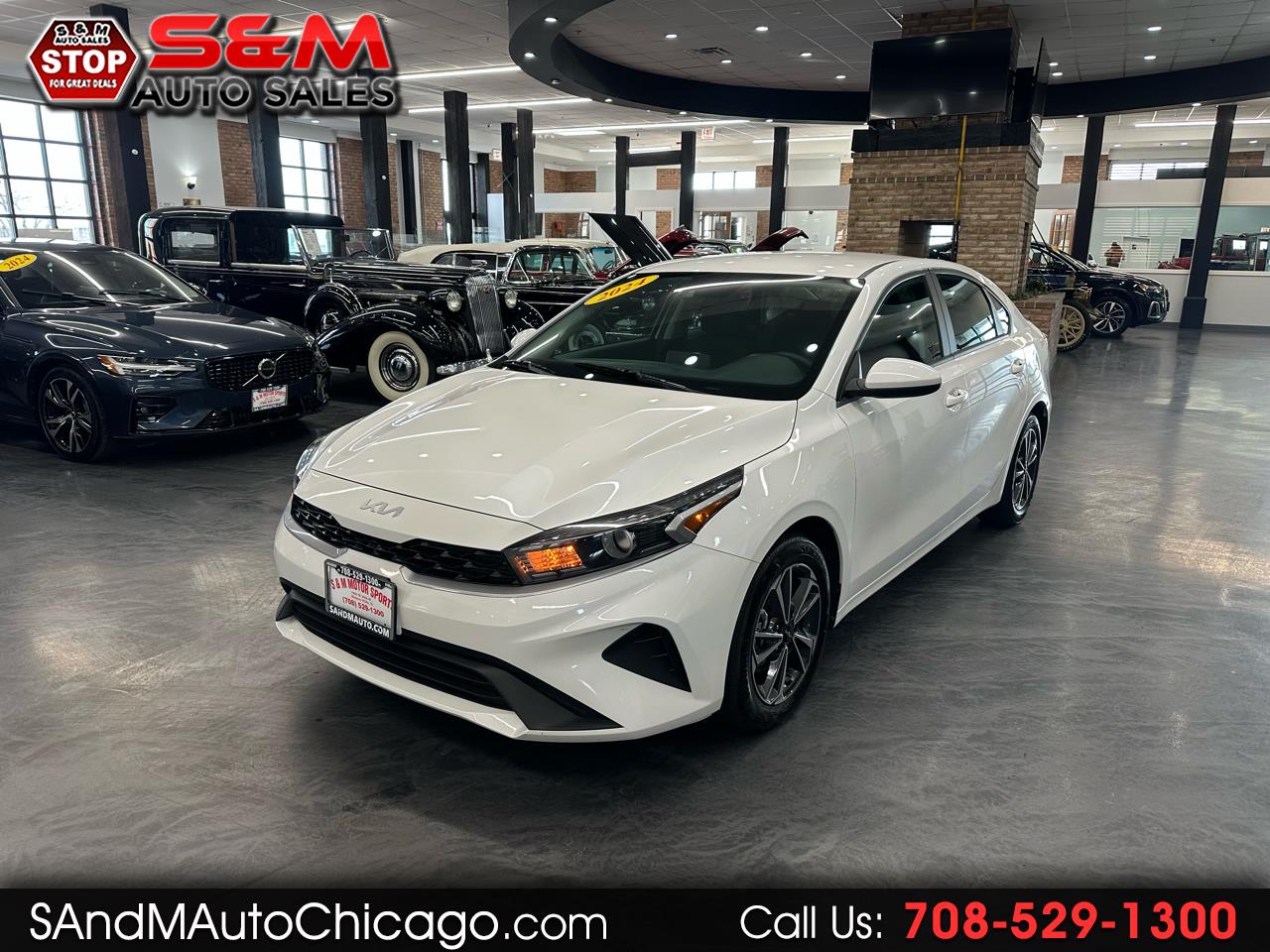 2024 Kia Forte LXS IVT's photo