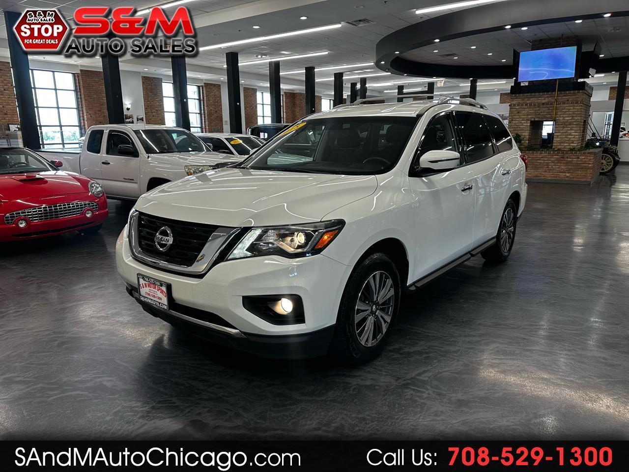 2018 Nissan Pathfinder SV 4WD's photo
