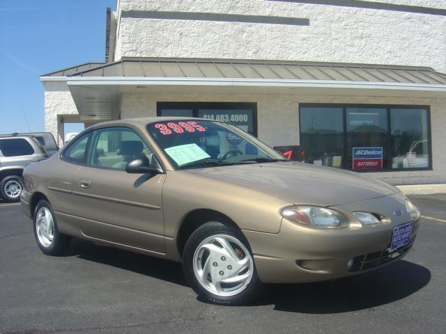1999 Ford Escort