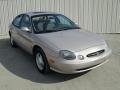 1999 Ford Taurus