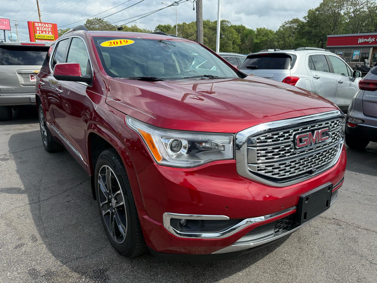 2019 GMC Acadia Denali AWD's photo