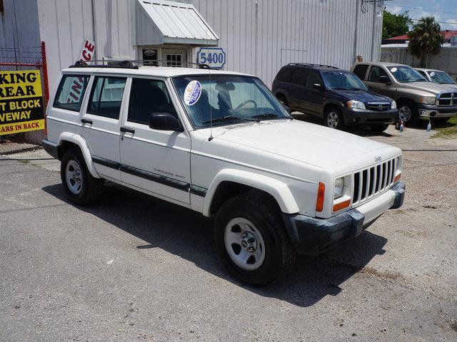 2001 Jeep Cherokee EXCELLENT FINANCING PROGRAMS FOR EVERYONE GIVE US A CALL OR APPLY ONLINE WE TAK