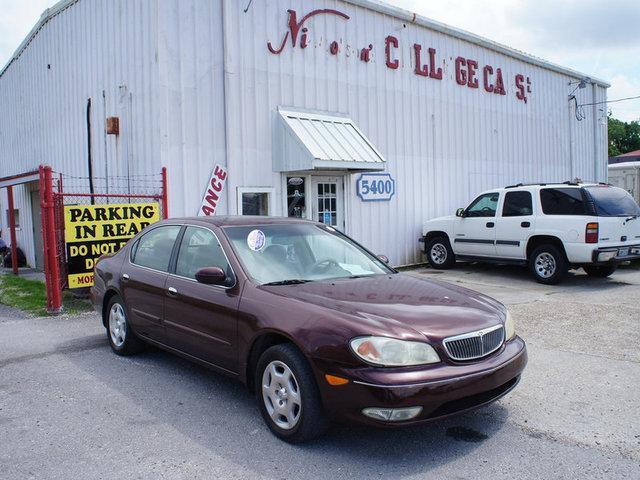 2000 Infiniti I30 DO YOU HAVE A JOB ARE YOU OVER 18 DO YOU HAVE AN ID WELL AS LONG AS YOU CAN A