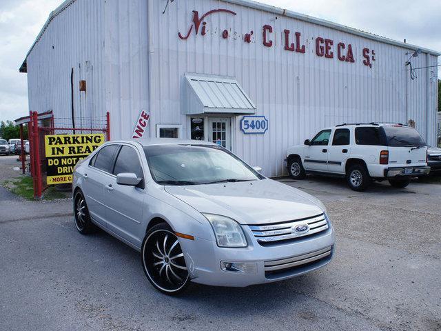 2006 Ford Fusion Visit Nicholsons College Cars online at wwwnicholsoncarscom to see more pictures
