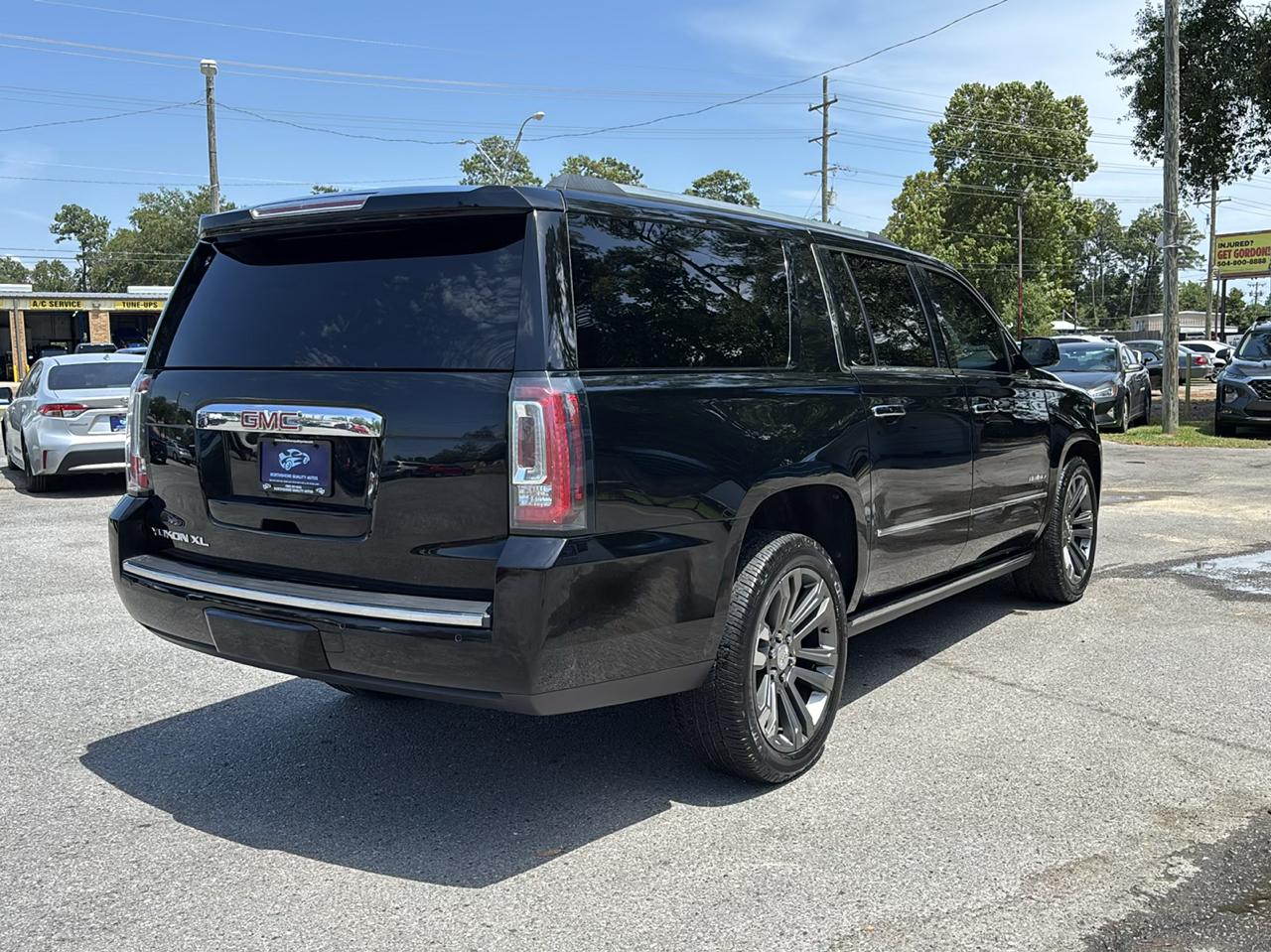 Photo 5 of 2018 GMC Yukon XL Denali