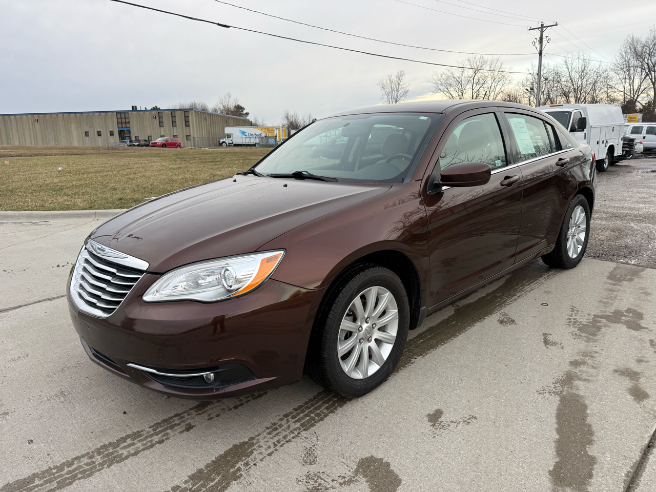 2012 Chrysler 200 Touring's photo