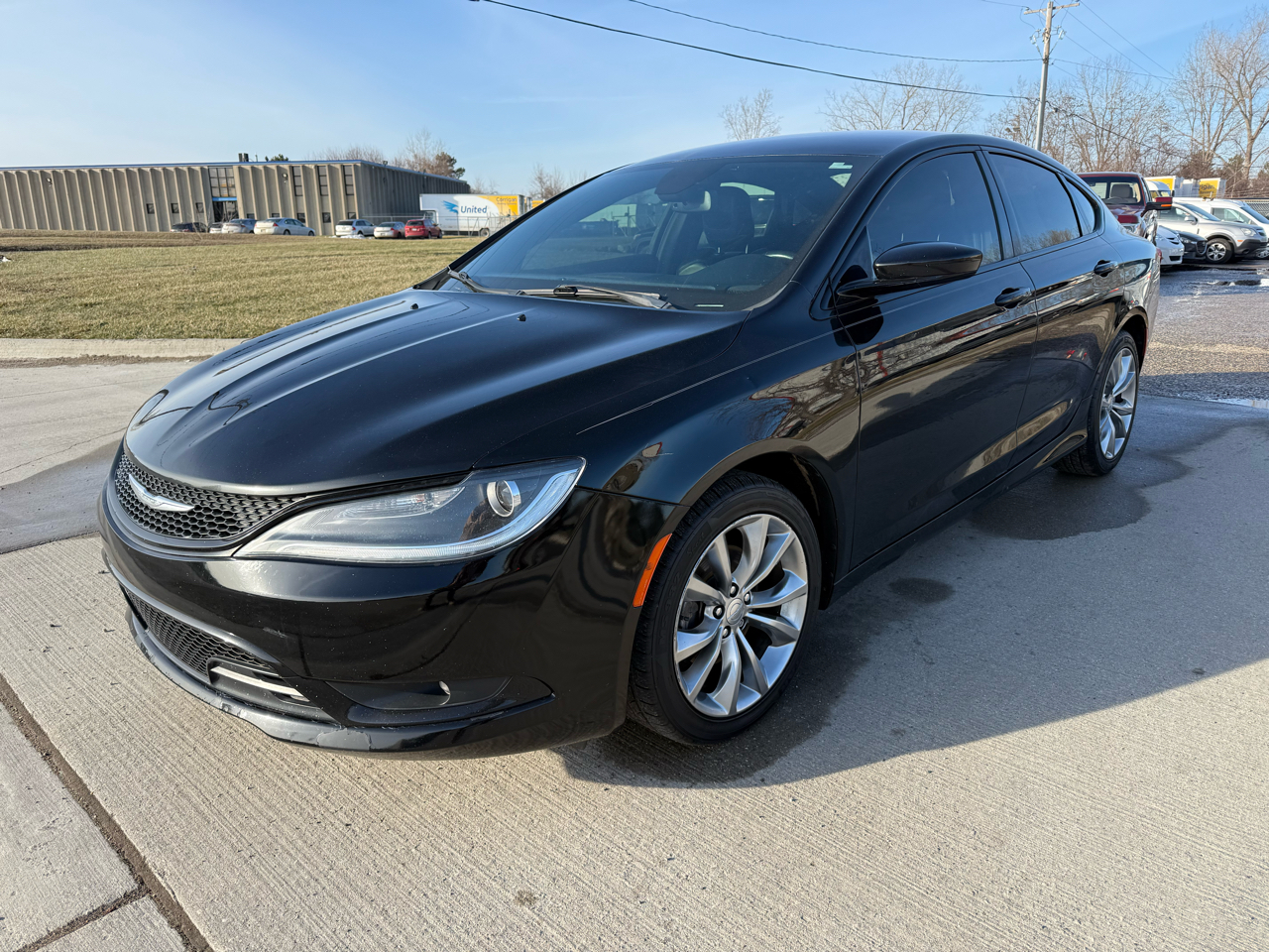 2015 Chrysler 200 4dr Sdn S FWD's photo