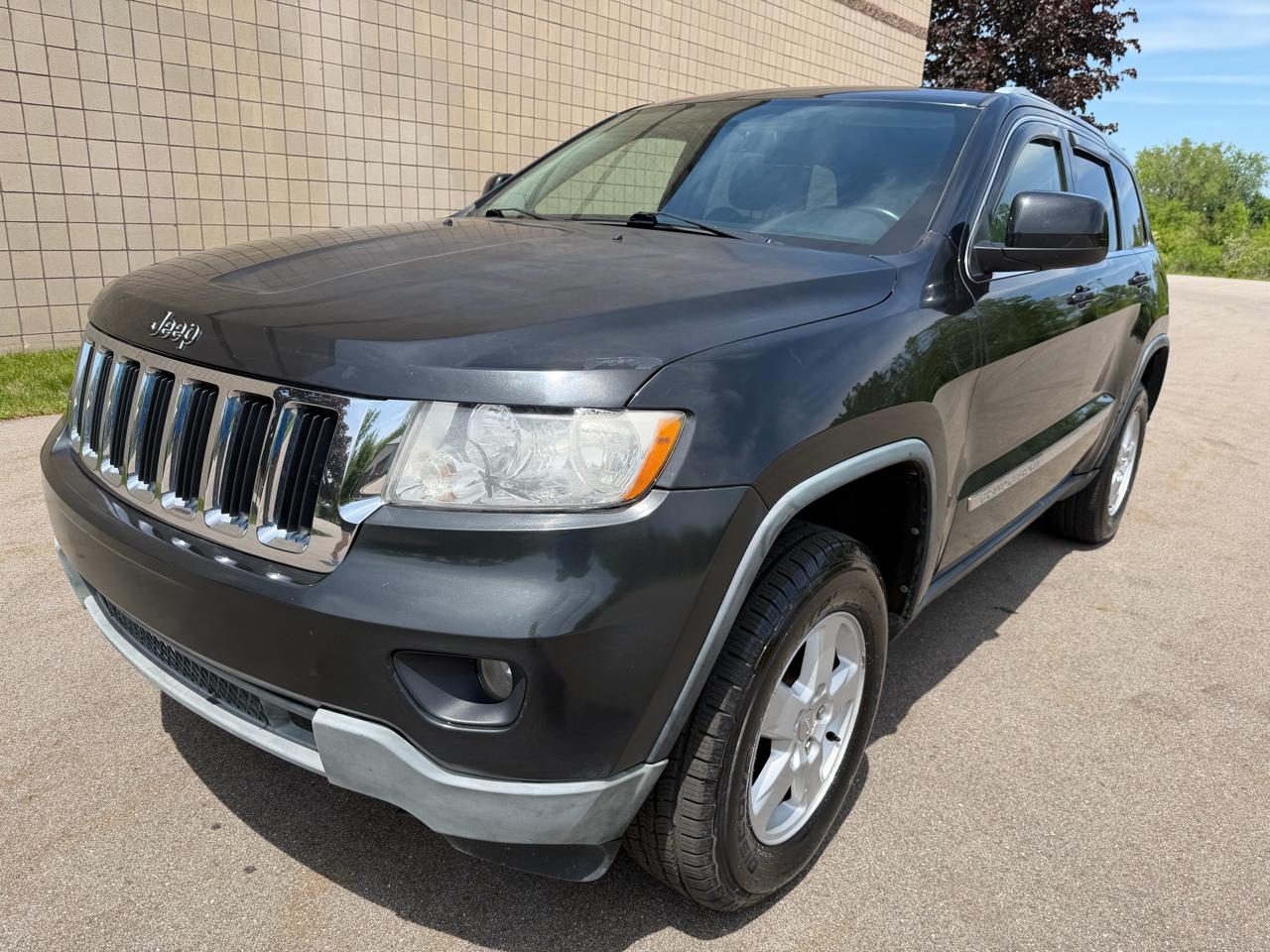 2011 Jeep Grand Cherokee Laredo 4WD's photo