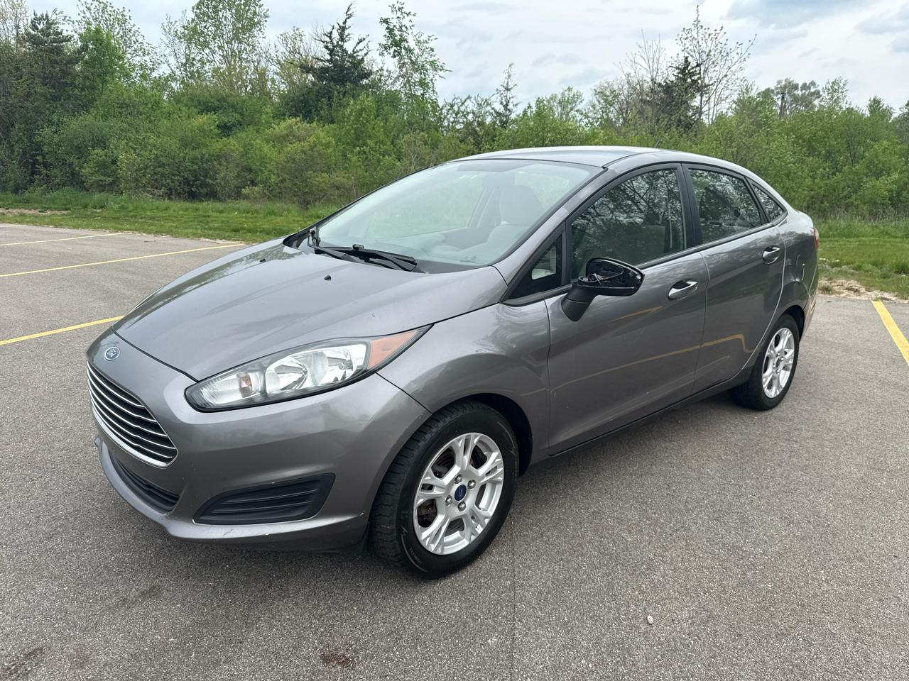 2014 Ford Fiesta SE Sedan's photo