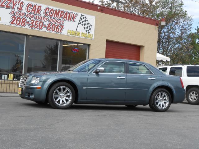 2005 Chrysler 300