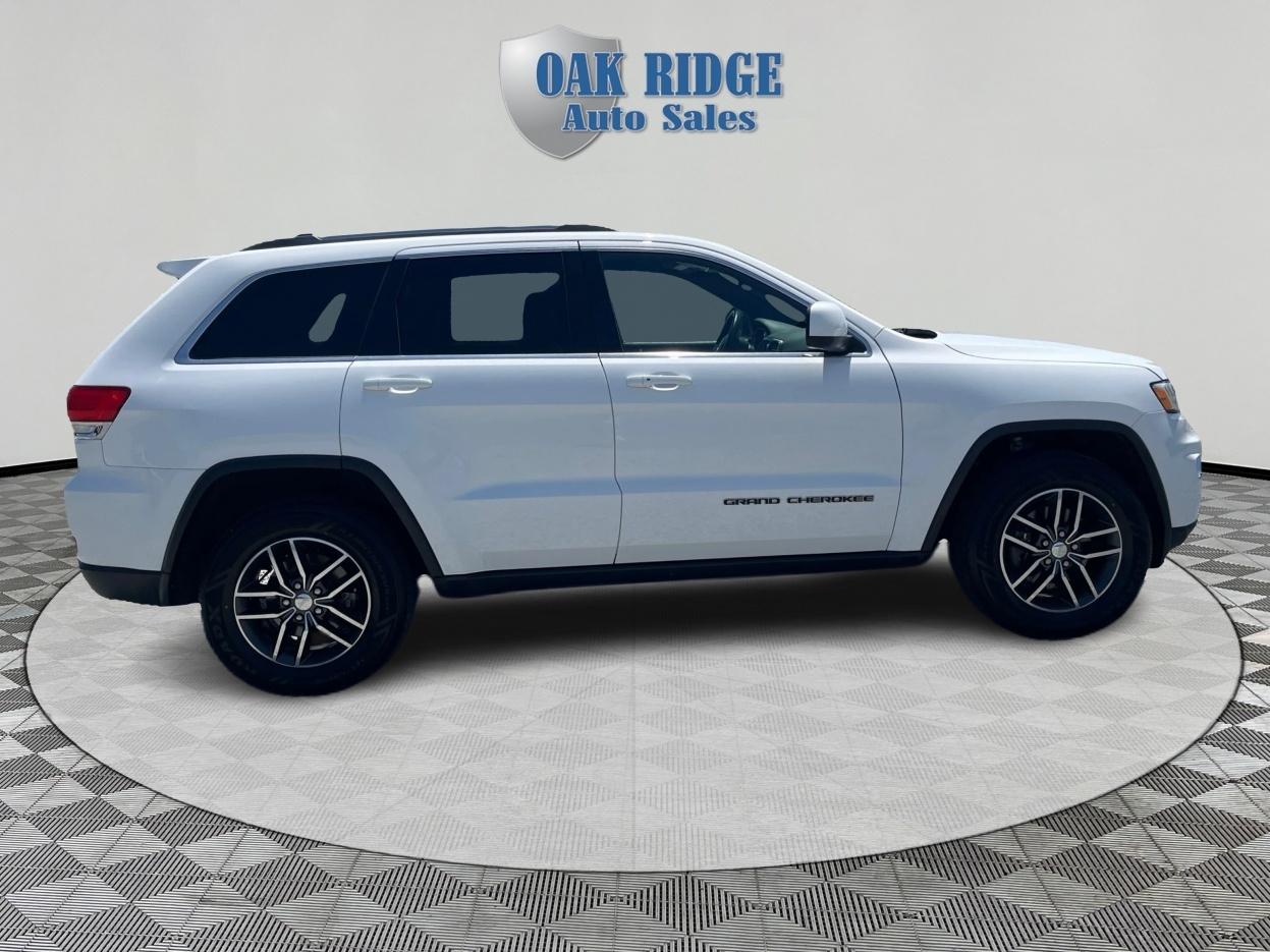 JeepGrand Cherokee4