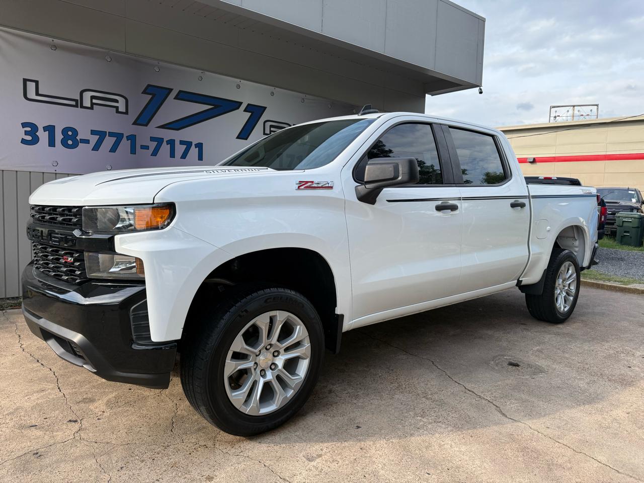 2021 Chevrolet Silverado 1500 Custom Trail Boss 4X4 Crew Cab Short Box's photo