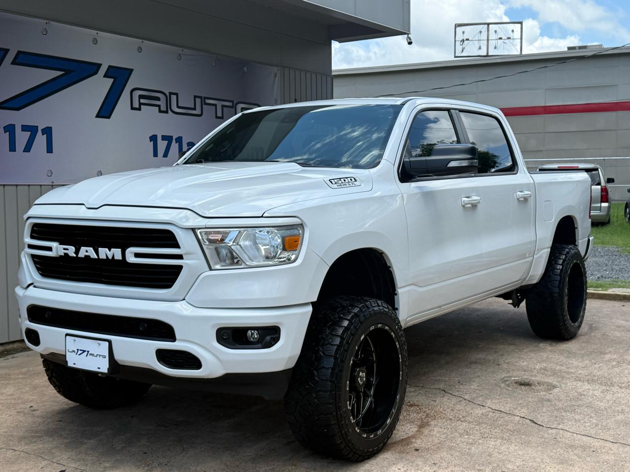 2019 RAM 1500 Big Horn/Lone Star Crew Cab 5'7's photo