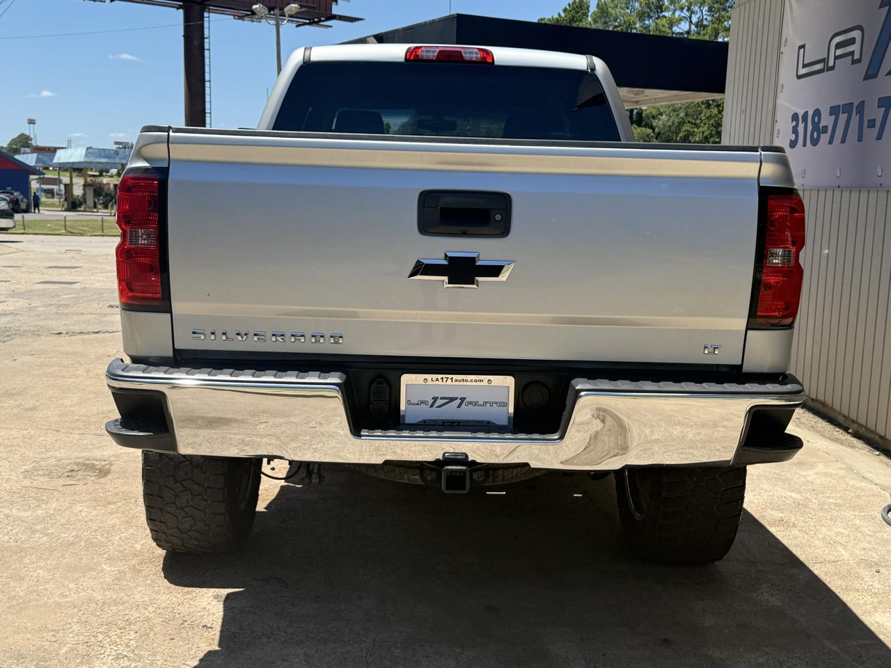 2018 Chevrolet Silverado 1500 LT - Image 5