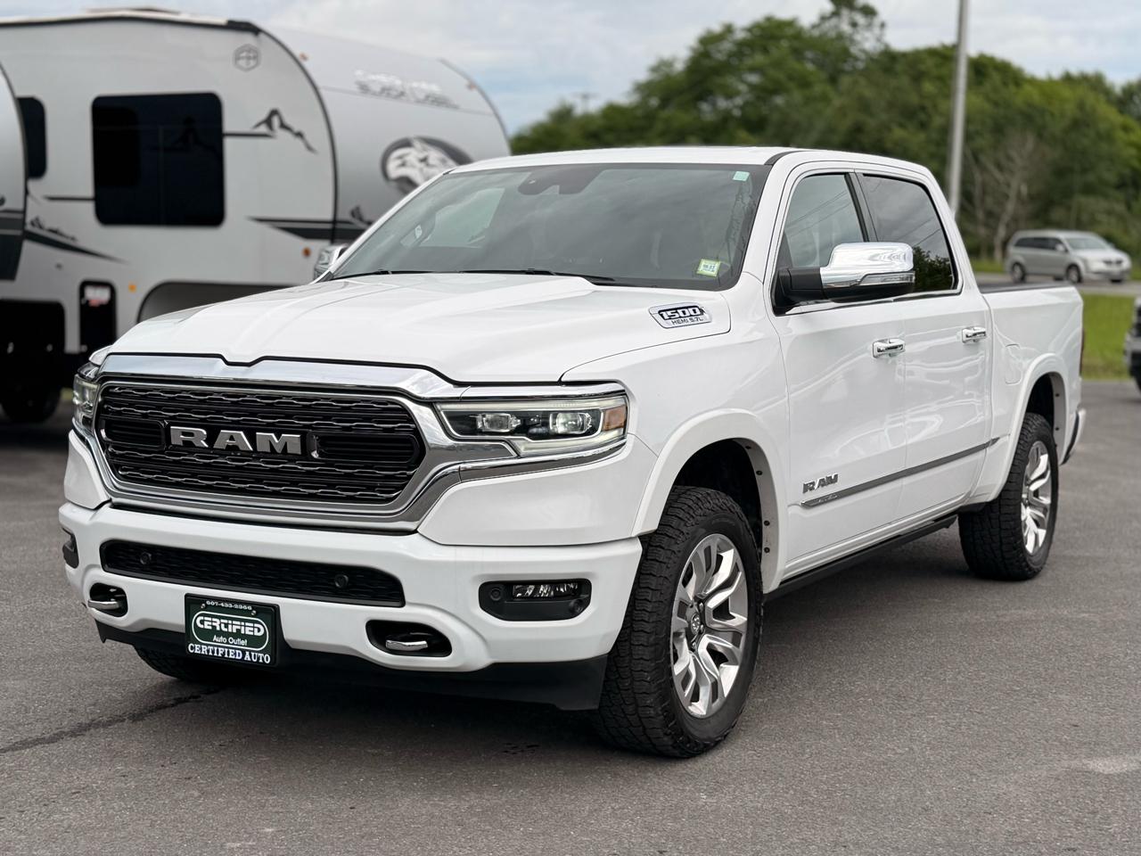 2022 RAM 1500 Limited Crew Cab 4x4 5'7" Box's photo