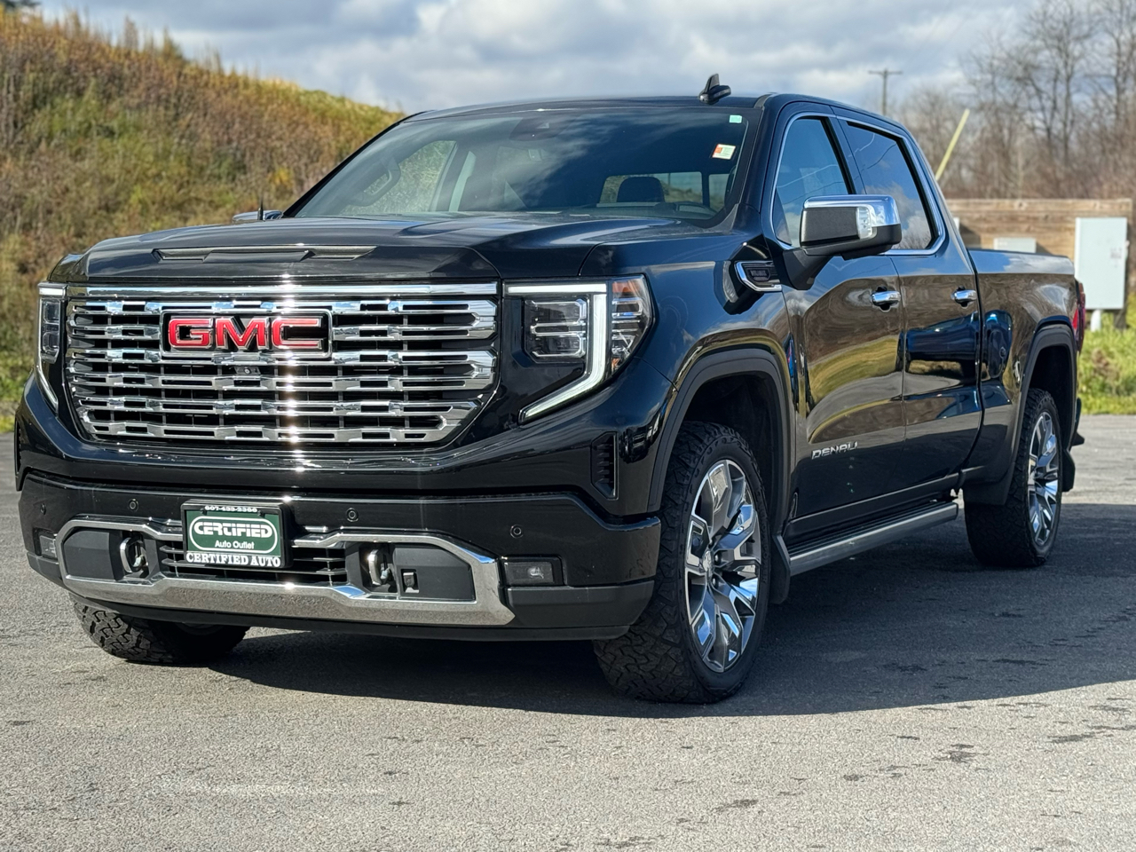 2023 GMC Sierra 1500 Denali Crew Cab 4WD SWB's photo