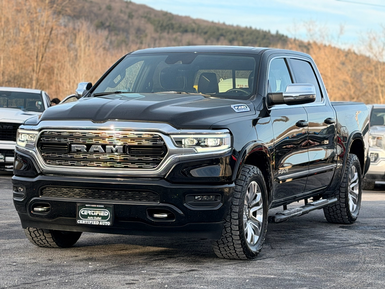 2024 RAM 1500 Limited Crew Cab SWB 4WD's photo