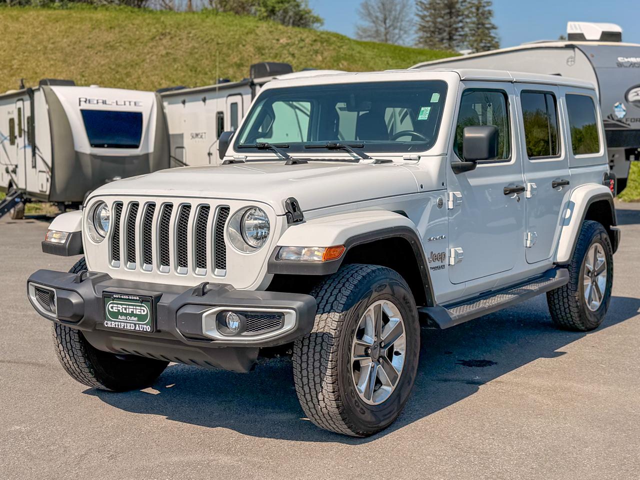 2022 Jeep Wrangler Sahara's photo