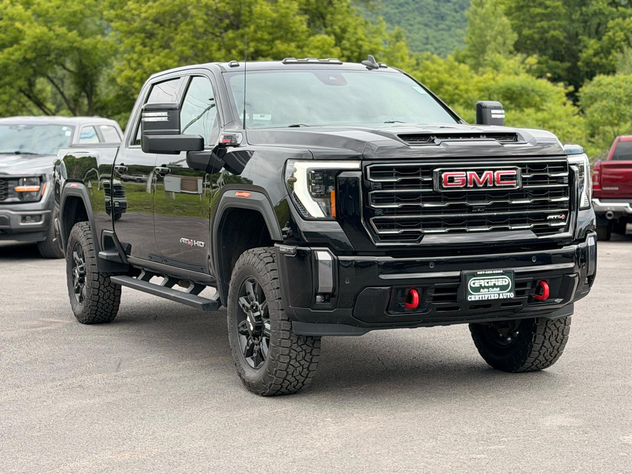 2024 GMC Sierra AT4 4WD Crew Cab Standard Box's photo