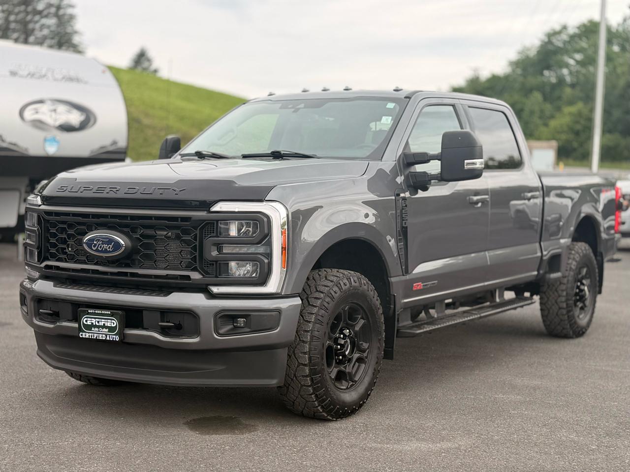 2023 Ford F-250 XLT 4x4 Crew Cab 176 in's photo